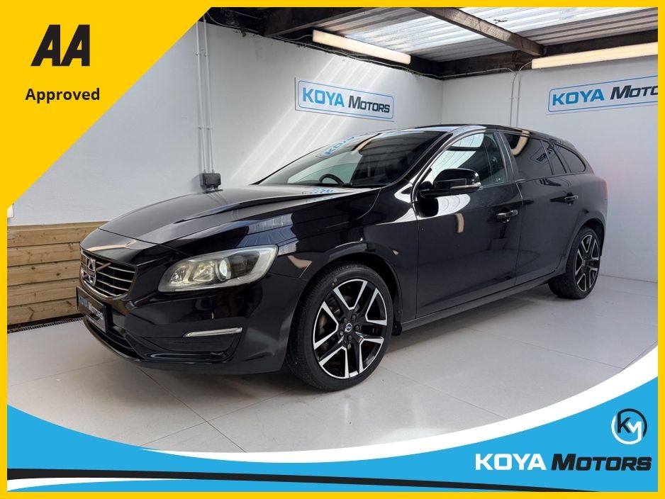 Image for 2017 Volvo V60 2.0 D4 DYNAMIC PLUS 190 BHP DIESEL AUTOMATIC // FULL HEATED LEATHER // REVERSING CAMERA // CRUISE CONTROL // LANE ASSIST // COLLISION WARNING SYSTEM // UPGRADED SPORT ALLOYS