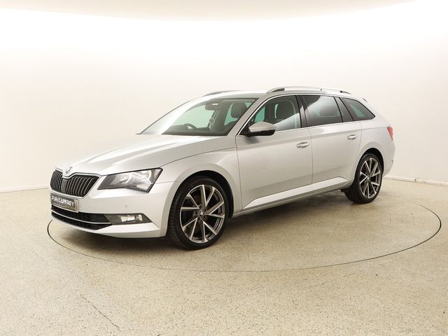Image for 2019 Skoda Superb 