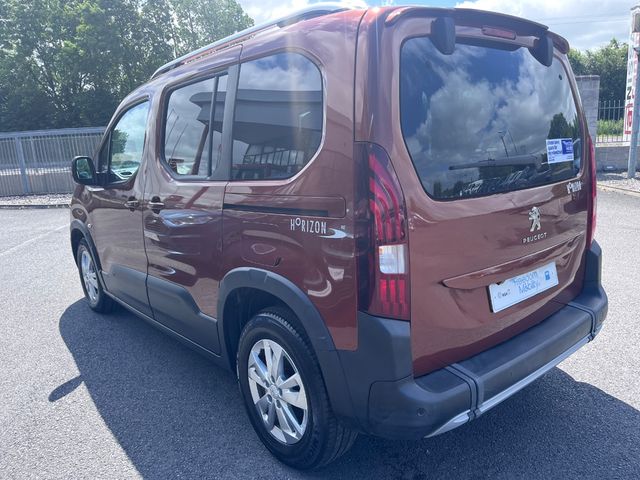Image for 2021 Peugeot Rifter Wheelchair Accessible