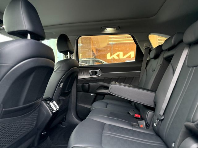 Image for 2025 Kia Sorento 1.6 Plug in hybrid ( 7 Seats )