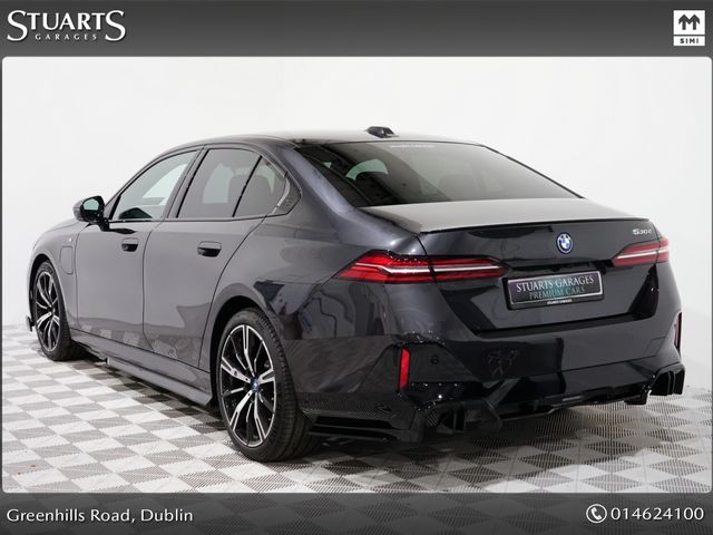 Image for 2025 BMW 5 Series 530e M-SPORT SOPHISTO GREY METALLIC, BLACK VEGANZA INTERIOR, 20” 938m ALLOYS, HEATED SEATS, SUN PRO GLASS, AMBIENT LIGHTING, HARMAN KARDON SOUND SYSTEM, 