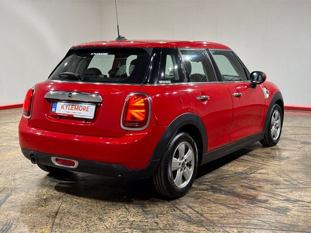 Image for 2019 Mini One MINI ONE VICTORIA - 1.5 AUTOMATIC - FACTORY ALLOYS