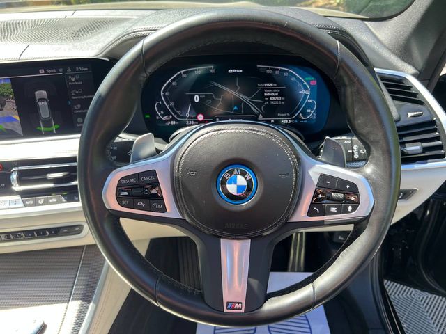Image for 2022 BMW X5 XDRIVE45e M-SPORT 3.0 HYBRID // OPENING PAN ROOF // LEATHR HEATED M-SPORT SEATS // ADAPTIVE CRUISE CONTROL // ADJUSTABLE RIDE HEIGHT