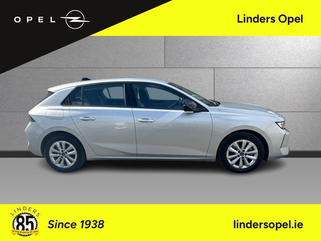 Image for 2024 Opel Astra 1.5 Turbo Diesel, 8 Speed Auto w/ Heated Seat