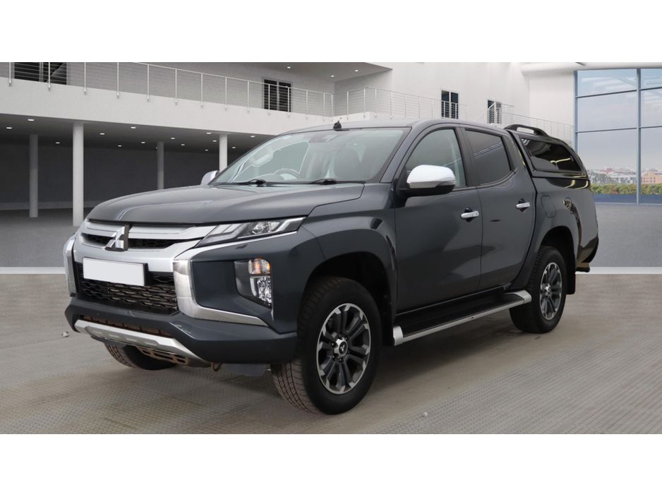 Image for 2020 Mitsubishi L200 2.3 DI-D BARBARIAN AUTO