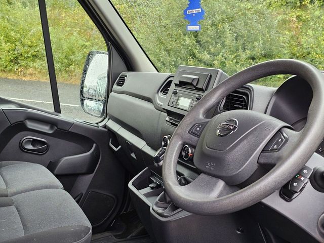 Image for 2021 Nissan NV400 L3H2 PANEL VAN
