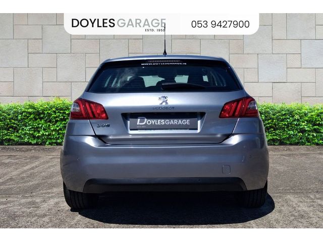 Image for 2017 Peugeot 308 Allure 1.6 Blue HDi 100bhp *PRIVATE SALE*