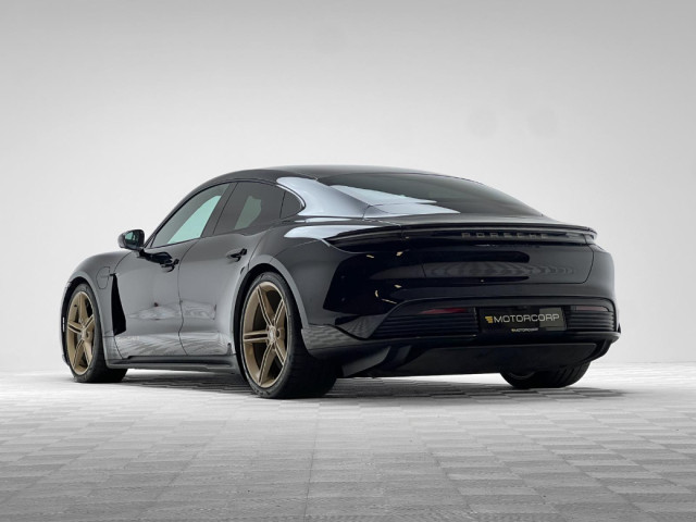 Image for 2023 Porsche Taycan TURBO S 750HP
