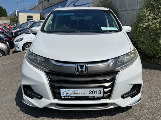 Image for 2018 Honda Odyssey ABSOLUTE 8 SEATER AUTOMATIC HYBRID 2.0 PETROL //LOW MILES//HALF LEATHER SEATS//REVERSE CAMERA//KEYLESS ENTRY//ADAPTIVE CRUISE CONTROL//