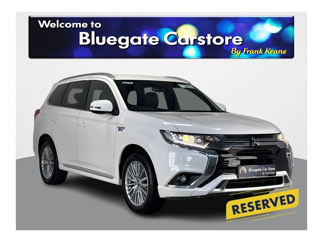 Image for 2021 Mitsubishi Outlander 2.4 DYNAMIQUE PHEV 2 221BHP 5DR**BLACK LEATHER INTERIOR**TOUCH SCREEN MEDIA DISPLAY**REVERSE CAMERA**DUAL CLIMATE CONTROL**18"ALLOYS**KEYLESS START**FINANCE ARRANGED**