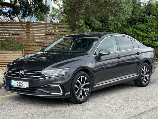 Image for 2022 Volkswagen Passat GTE DSG