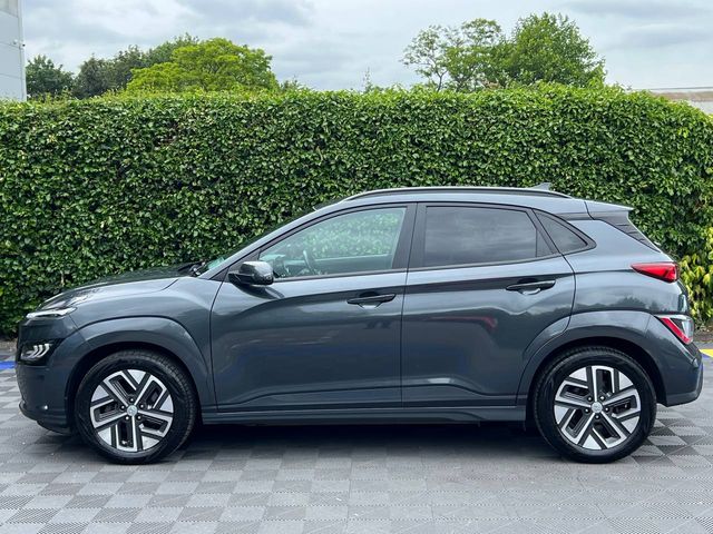 Image for 2022 Hyundai Kona PREMIUM EV 64KWH // HEATED SEATS // REVERSE CAMERA // APPLE CARPLAY/ANDROID AUTO