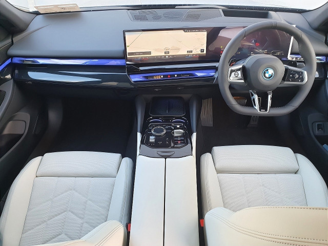 Image for 2026 BMW 5 Series 530e M Sport Pro