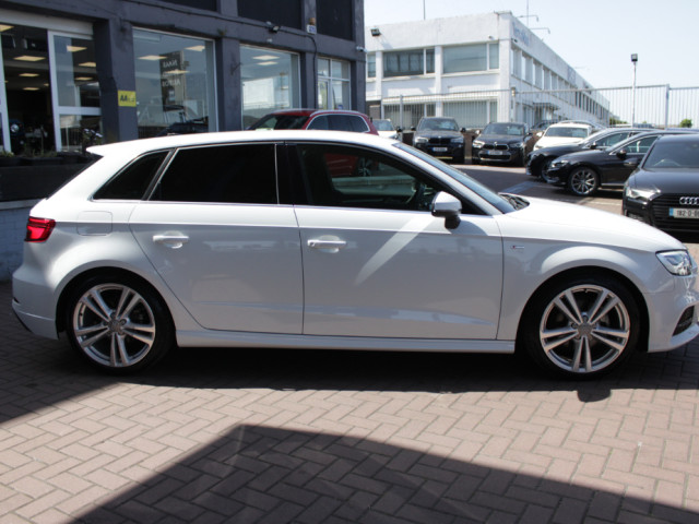 Image for 2019 Audi A3 LOW MILEAGE S-LINE 1.4TFSI 5DR HATCHBACK AUTO // WITH ONLY 66, 000 KM'S // BUY WITH CONFIDENCE AA AND SIMI APPROVED DEALER 2026 // FINANCE ARRANGED // ALL TRADE INS WELCOME // 