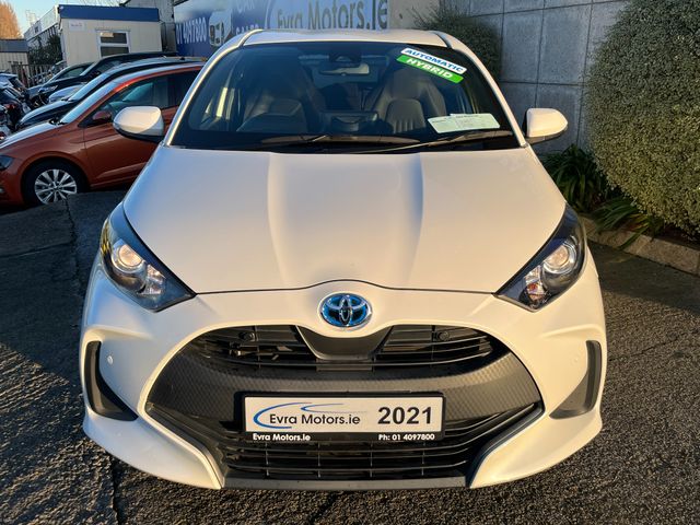 Image for 2021 Toyota Yaris X HYBRID 1.5 AUTOMATIC PETROL //KEYLESS ENTRY//REVERSE CAMERA//ADAPTIVE CRUISE CONTROL//