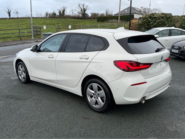 Image for 2020 BMW 1 Series 118D 2.0 DIESEL SPORT AUTOMATIC // LED MATRIX LIGHTING // LANE DEPARTURE ASSIST // PRO MEDIA PACK // CRUISE CONTROL // FRONT FOGS // SPORT ALLOYS