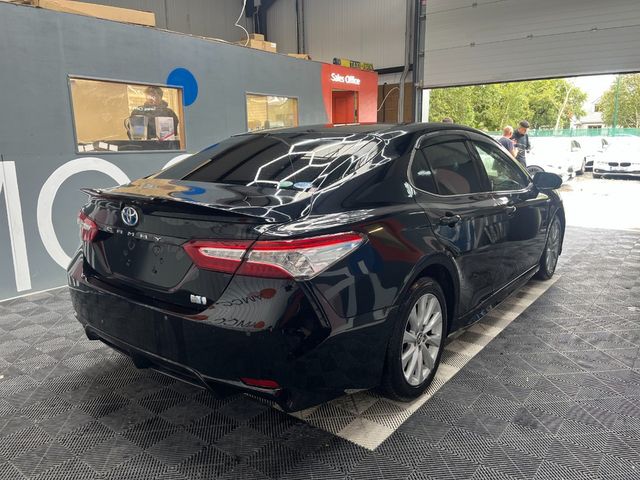 Image for 2018 Toyota Camry 2018 TOYOTA CAMRY WS 2.5 HYBRID 109K KM AUTOMATIC / PARKING CAMERA/ LEATHER SEATS AND MORE