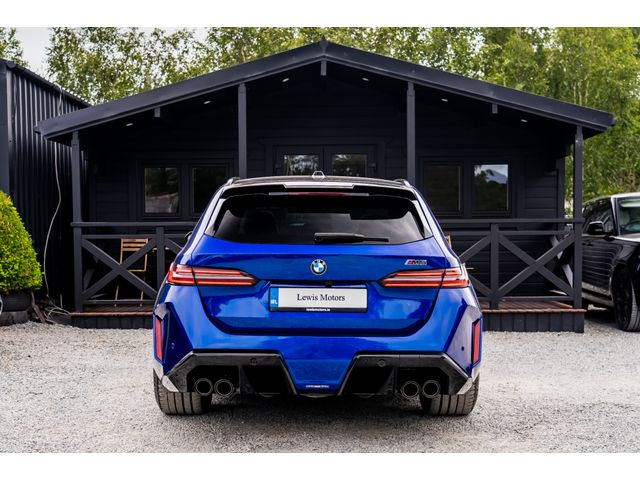 Image for 2025 BMW M5 TOURING, 730BHP, HIGH SPEC, SILVERSTONE INTERIOR, PAN ROOF, BOWERS & WILKINS SOUND SYSTEM, CARBON INTERIOR TRIM, 360 CAMERA, COMFORT PACK, DRIVING ASSIST PROFESSIONAL