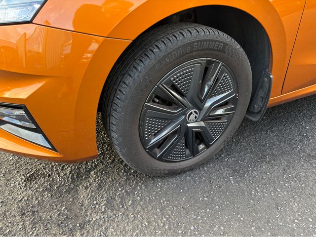 Image for 2023 Skoda Fabia STYLE 1.0 TSI 95BHP 5DR