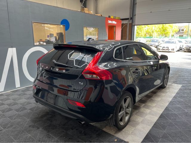 Image for 2015 Volvo V40 €11950 2015 VOLVO V40 T4 1.6 AUTOMATIC / CRUISE CONTROL / REVERSE CAMERA / ELECTRIC MEMORY SEATS AND MORE