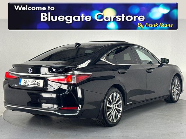 Image for 2021 Lexus ES 300h 2.5 ES 218BHP NEW NCT*BLACK LEATHER INTERIOR*FRONT HEATED SEATS*HEATED STEERING WHEEL*PANORAMIC SUNROOF*REVERSE CAMERA*DUAL CLIMATE CONTROL*DIGITAL MEDIA DISPLAY*SATNAV*18"ALLOYS*KEYLESS START*
