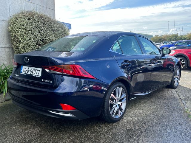 Image for 2017 Lexus IS 300h EXECUTIVE AUTOMATIC HYBRID 2.5 PETROL //LOW MILES//HALF LEATHER HEATED SEATS//REVERSE CAMERA//KEYLESS ENTRY//ADAPTIVE CRUISE CONTROL//