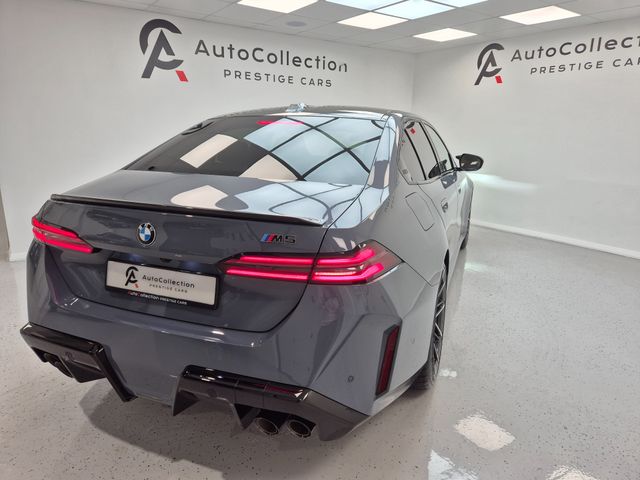 Image for 2024 BMW M5 **4.4 V8 Twin Turbo 727bhp**Plug-In Hybrid**Carbon Exterior Pack**