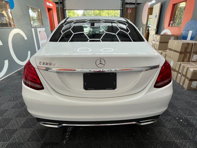 Image for 2016 Mercedes-Benz C Class 2016 MERCEDES-BENZ C220D 2.2 AUTOMATIC / CRUISE CONTRO / PARKING CAMERA / ELECTRIC MEMORY & HEATED SEATS / PADDLE SHIFTERS AND MORE