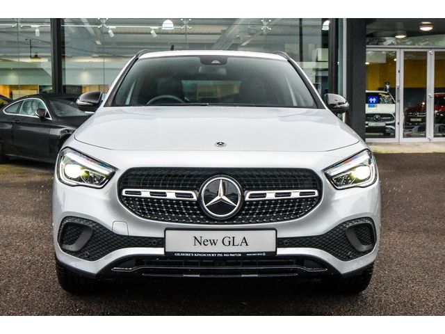 Image for 2021 Mercedes-Benz GLA Class 180d Progressive Night Pack Auto