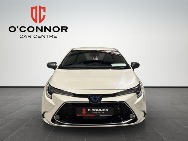 Image for 2020 Toyota Corolla “Big space, tiny fuel bills – Corolla Hybrid done right.”