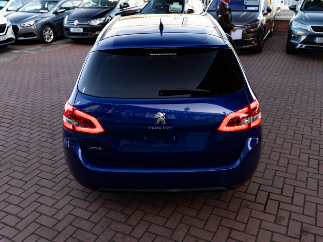Image for 2020 Peugeot 308 1.5 HDI ALLURE PAN ROOF 5DR ESTATE AUTOMATIC // MINT CONDITION WITH ONLY 108, 000 KMS // BUY WITH CONFIDENCE AA AND SIMI APPROVED DEALER 2025 // FINANCE ARRANGED // ALL TRADE INS WELCOME //