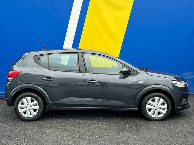 Image for 2023 Dacia Sandero COMFORT 1.0 // APPLE CARPLAY // REVERSE CAMERA // AIR CONDITIONING