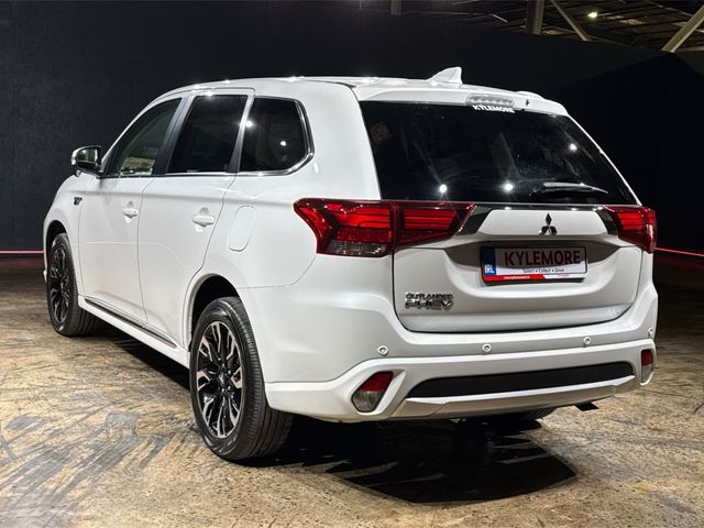 Image for 2017 Mitsubishi Outlander BLACK HALF LEATHER - FACTORY ALLOYS