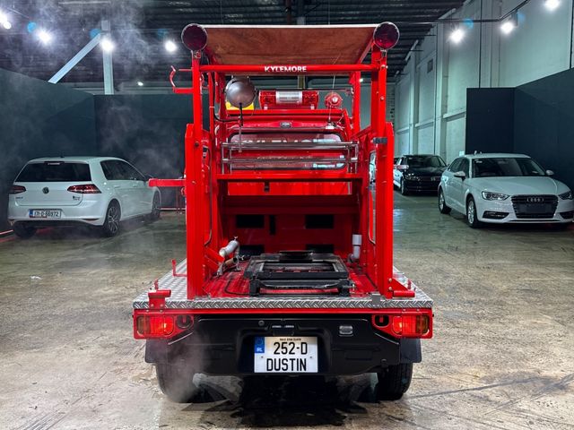 Image for 2001 Subaru Sambar VERY LOW MILEAGE - MINIATURE JAPANESE FIRE TRUCK/EMERGENCY RESPONSE VEHICLE