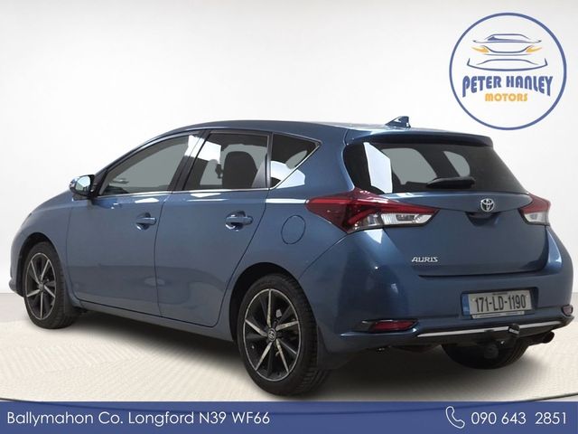 Image for 2017 Toyota Auris 1.2 D4-T 5Dr Sol