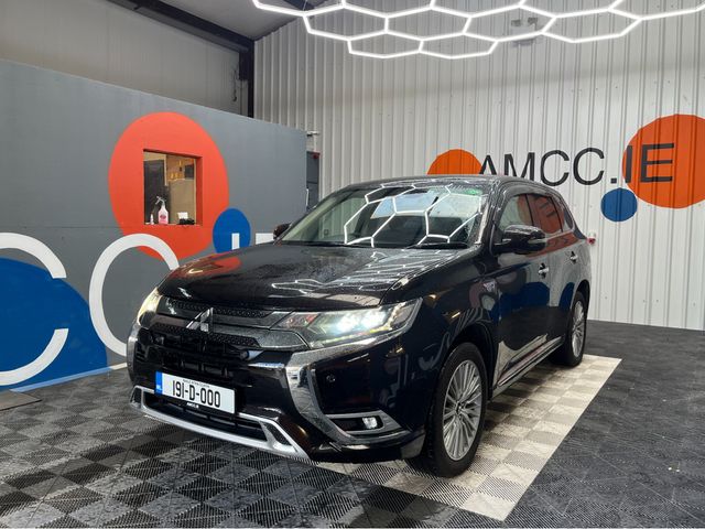 Image for 2019 Mitsubishi Outlander €21950 2019 OUTLANDER PHEV 2.4 AUTOMATIC / HEATED SEATS / REVERSE CAMERA / APPLE CARPLAY ANDROID AUTO