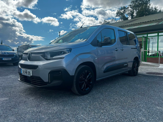 Image for 2024 Citroen Berlingo Multispace Taxi Wheelchair Accessible 
