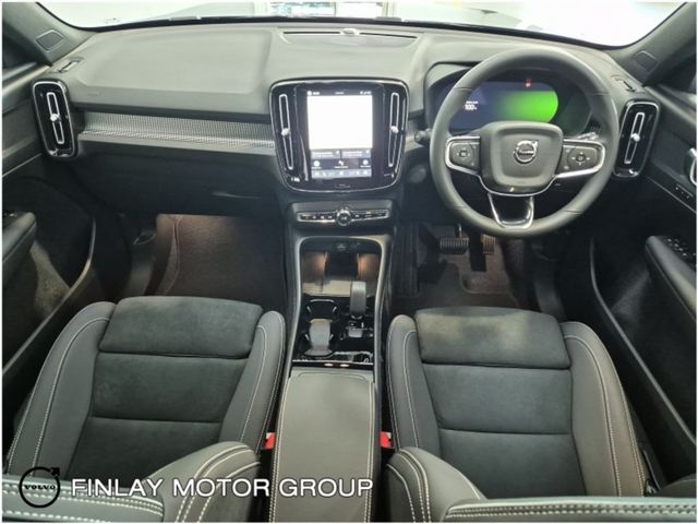 Image for 2026 Volvo Ex40 Plus Black Edition single motor