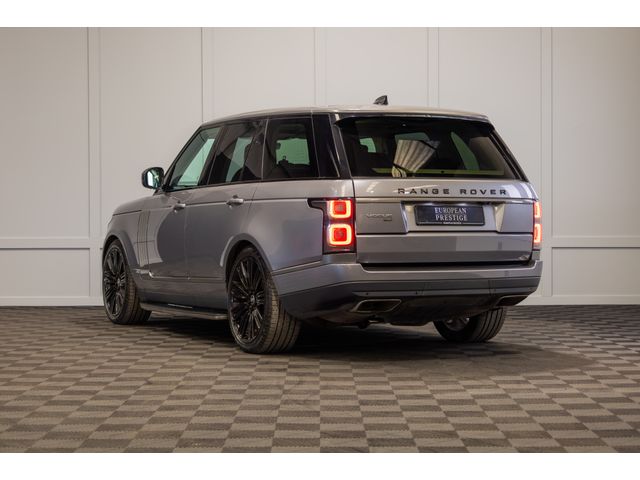 Image for 2021 Land Rover Range Rover Vogue P400e *Pan Roof