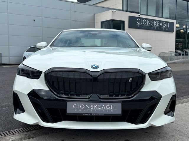Image for 2024 BMW i5 EDRIVE40 M SPORT PRO