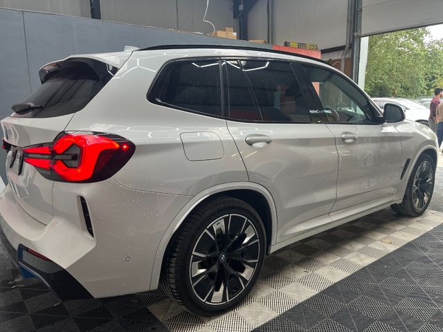 Image for 2022 BMW iX3 2022 BMW IX3 M-SPORT AUTOMATIC / CRUISE CONTROL / PARKING CAMERA / ELECTRIC MEMORY & HEATED SEATS / PADDLE SHIFTERS / PANORAMIC SUNROOF / AMBIENT LIGHTS AND MORE