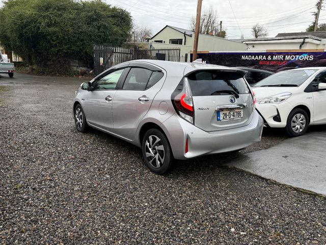 Image for 2021 Toyota Aqua 1.8 Hybrid Luxury