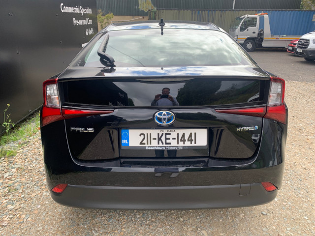 Image for 2021 Toyota Prius 1.8 HYBRID LUXURY AUTO // GREAT CONDITION // EXCELLENT DOCUMENTED SERVICE HISTORY // SAT NAV, REVERSE CAMERA AND CRUISE CONTROL // 