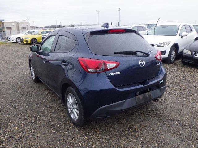 Image for 2016 Mazda Demio 162 13S Touring