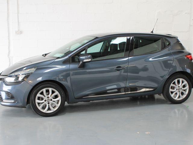 Image for 2018 Renault Clio Dynamique NAV 1.2 Petr 4DR