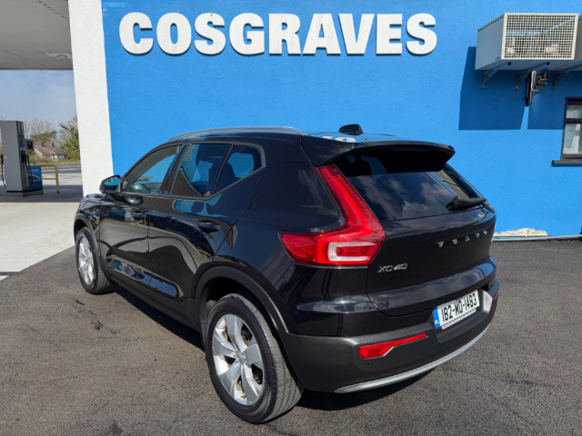 Image for 2018 Volvo XC40 2 0 D3 TD Momentum 5DR * REVERSING CAMERA / AUTO DIMMING LIGHTS * 