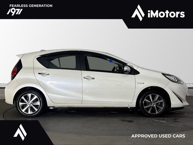 Image for 2019 Toyota Aqua HYBRID AUTOMATIC