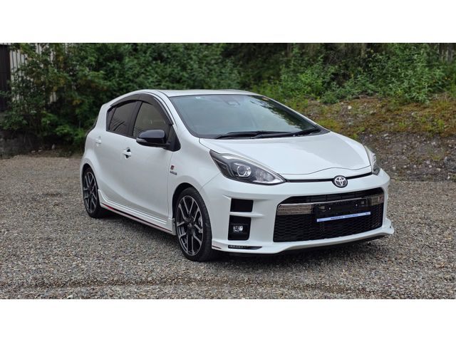 Image for 2018 Toyota Aqua GR Sport 