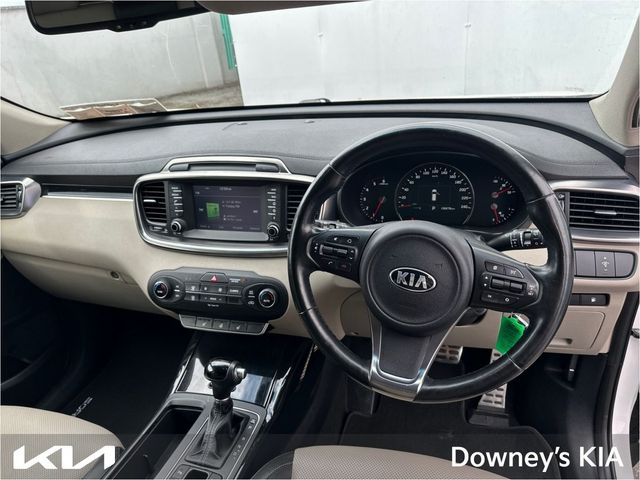 Image for 2017 Kia Sorento Platinum 2.2 DSL 7-SEATER AUTOMATIC