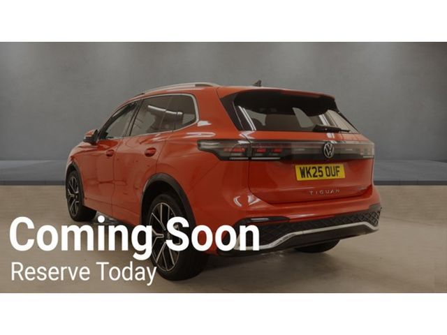 Image for 2025 Volkswagen Tiguan 1.5TSi PHEV R-LINE 204BHP DSG AUTOMATIC **ONE OWNER / APPLE CARPLAY / ADAPTIVE CRUISE CONTROL / BLIND SPOT ASSIST / HEATED & MASSAGE FRONT SEATS / HEATED STEERING WHEEL / WIRELESS PHONE CHARGING**